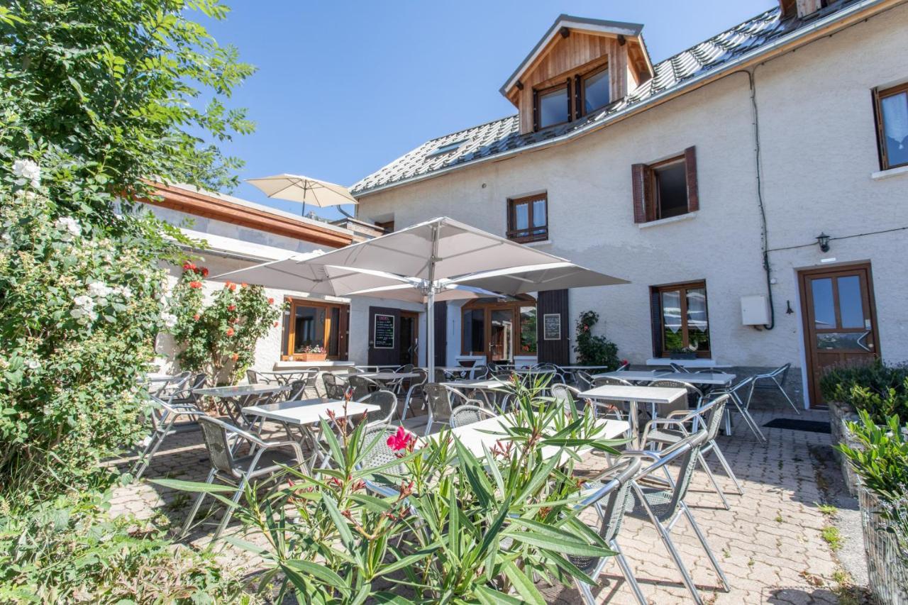 Auberge Le Vieux Chaillol Saint-Michel-de-Chaillol Exterior photo