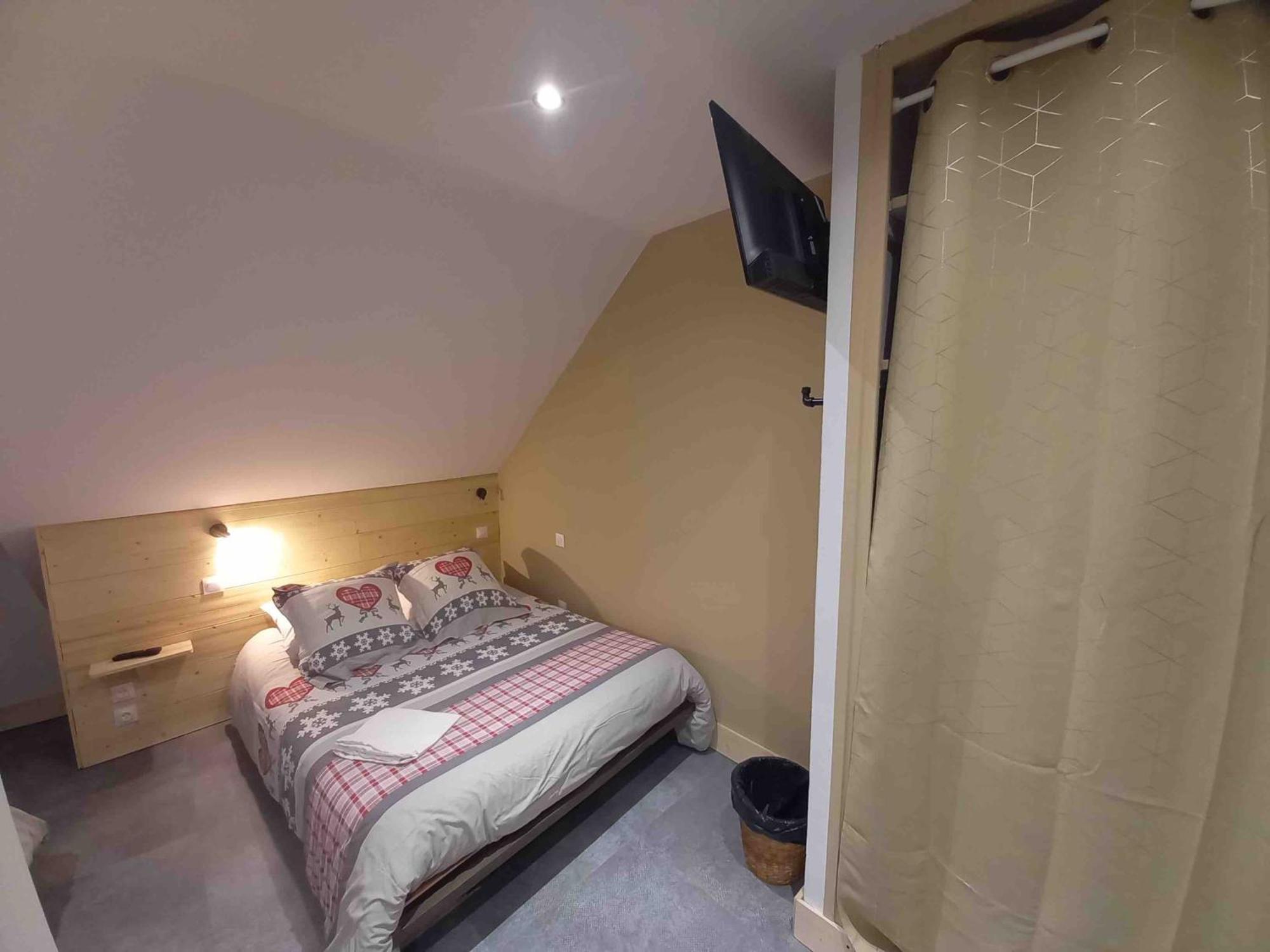 Auberge Le Vieux Chaillol Saint-Michel-de-Chaillol Room photo